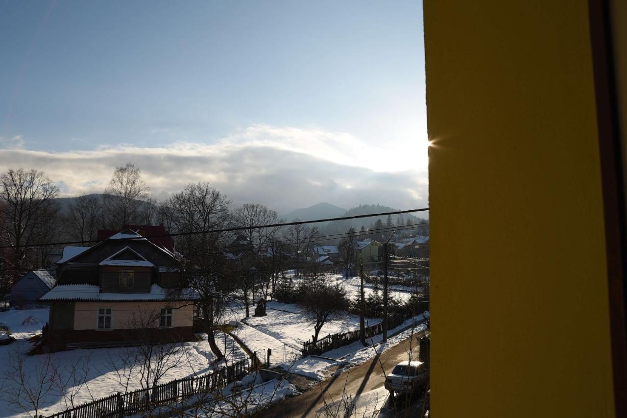 Oskolok Dovbusha Mini-Hotel Yaremche Exterior foto