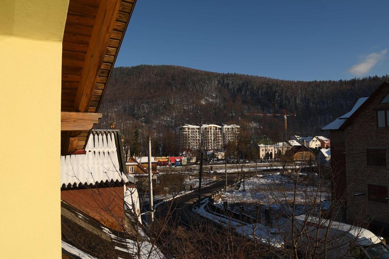 Oskolok Dovbusha Mini-Hotel Yaremche Exterior foto