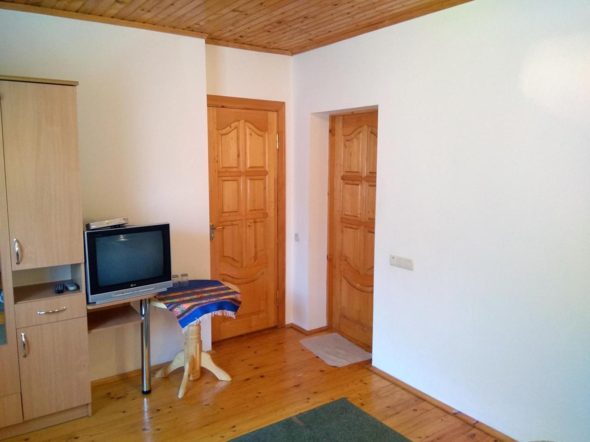Oskolok Dovbusha Mini-Hotel Yaremche Habitación foto
